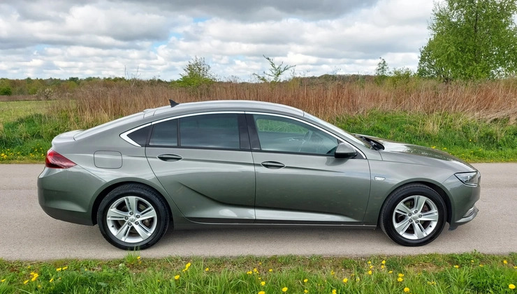 Opel Insignia cena 57900 przebieg: 147000, rok produkcji 2019 z Lublin małe 704